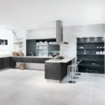 Otwarcie salonu Häcker