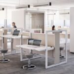 Standup kobiecy oaza w biurze