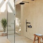 Authority_tri_d_beige_spiek_wielkoformatowy_mat_123x320x20_3d__detal1_łazienka