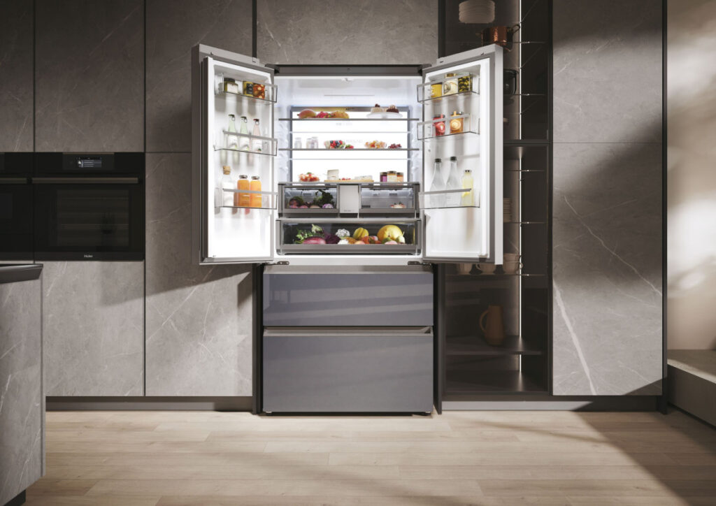 28_34005706_15_22_m_hfr79f19efgk