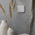 Kontroler - Simon 55 - ramka Simon Line - biaąy mat