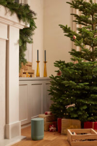 E355 491639 Sonos Holiday HOLIDAY VIGNETTE PRIMA 0647 v01 HR (1)