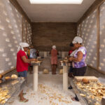 Coconut Harvester Center_Estudio Flume_Photography Maíra Acayaba15